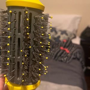 DryBar Single Shot hairdryer brush